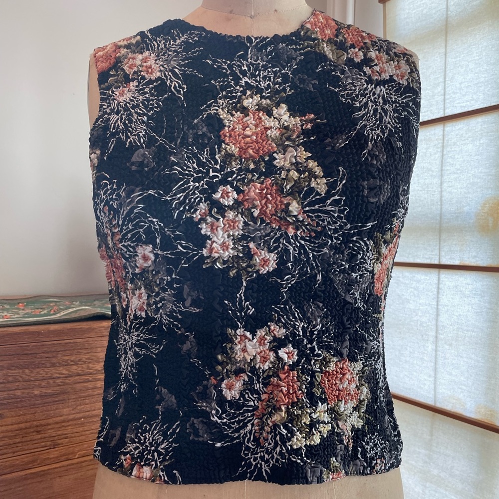 Floral Scrunch Top